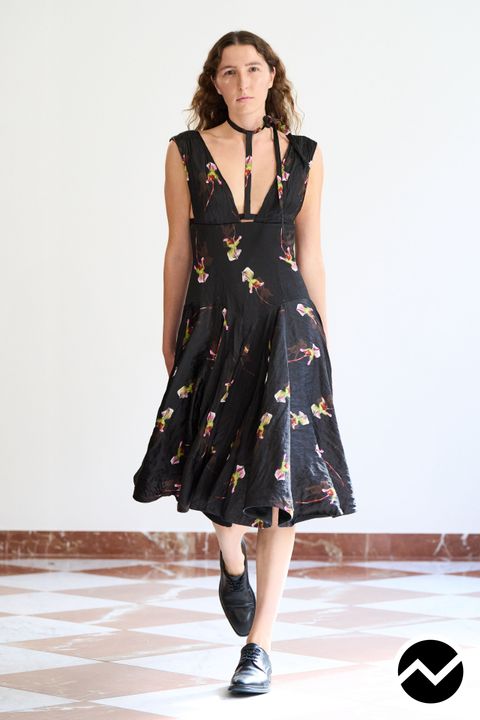 Emilia Wickstead, SS26 womenswear, Plunge Dress, look 9