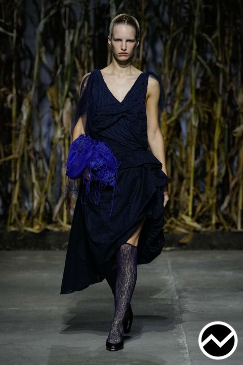 Pauline Dujancourt, SS26 womenswear, V Neck Dress, look 9
