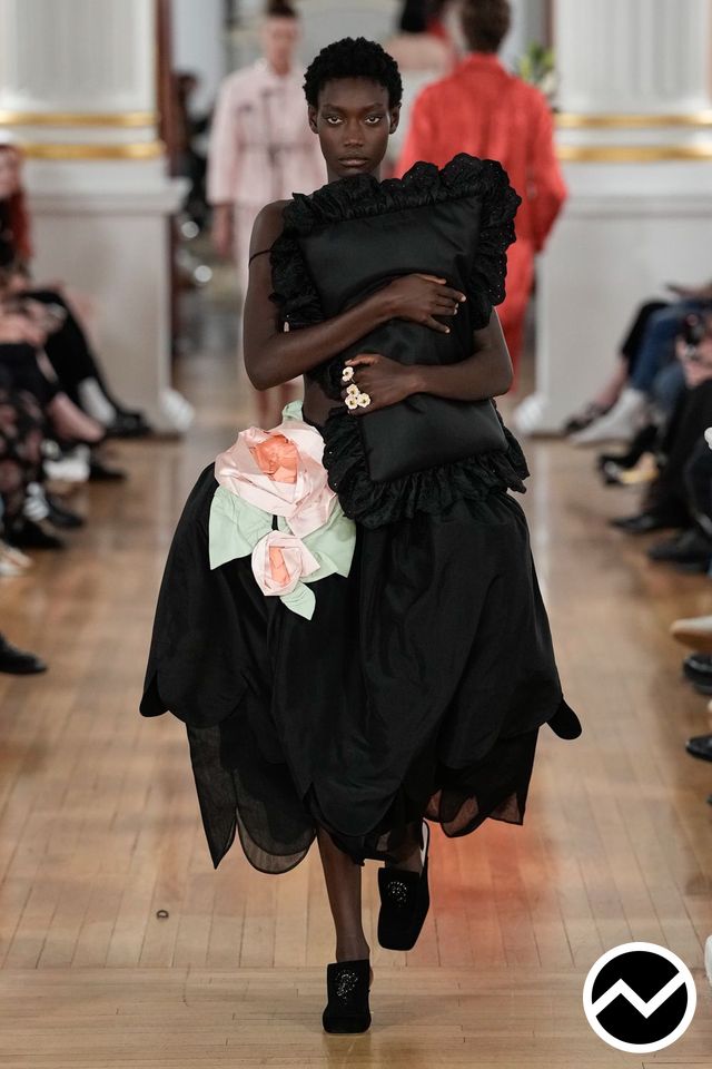 Simone Rocha, SS26 womenswear, Taffeta, look 9