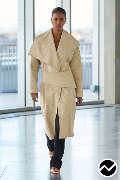 TOVE, SS26 womenswear, Asymmetric Hem Jacket, look 3