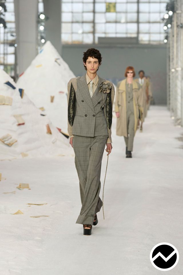 Antonio Marras, SS26 womenswear, Slim Shirts, look 37