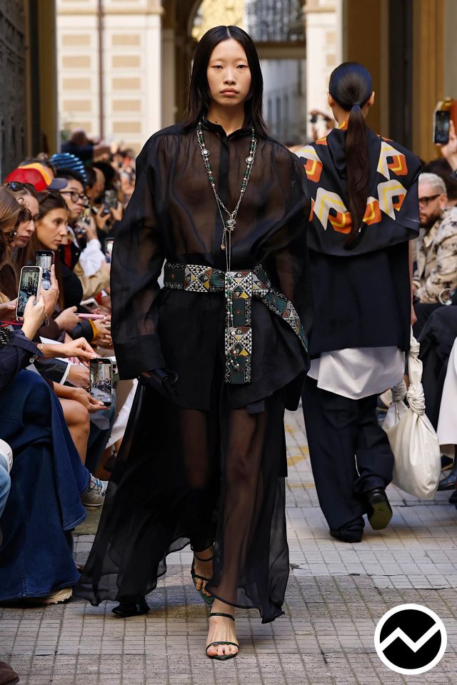 Calcaterra, SS26 womenswear, Blouson Sleeve Dress, look 5