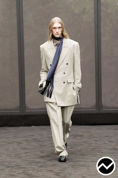 Ferragamo, SS26 menswear, Sand, look 17