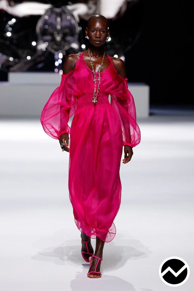 Genny, SS26 womenswear, Scarlet, look 15