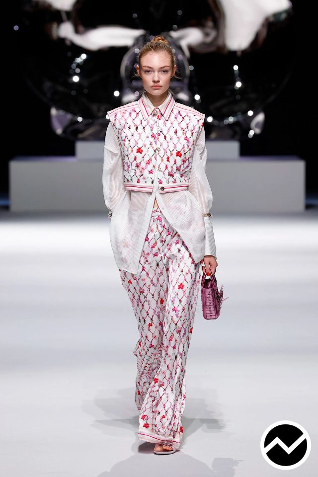 Genny, SS26 womenswear, Geometric, look 31