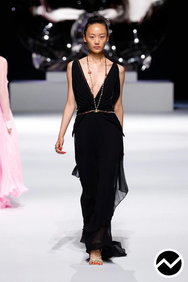 Genny, SS26 womenswear, Plunge Dress, look 41