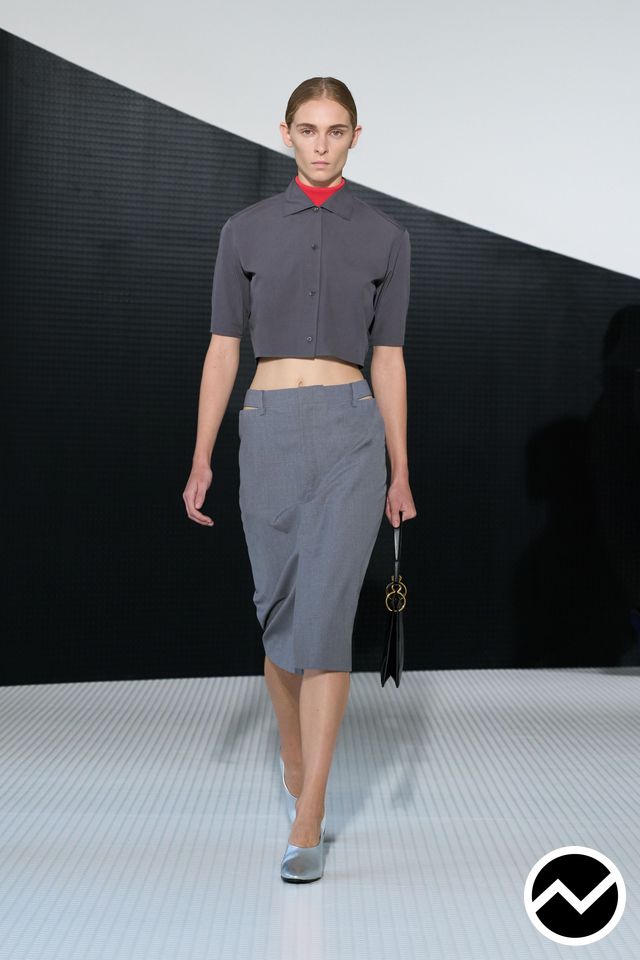 Jil Sander, SS26 womenswear, Charcoal, look 21