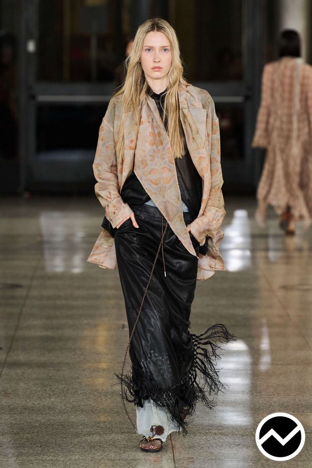 Keqiao, SS26 womenswear, Side Pocket Skirts, look 8
