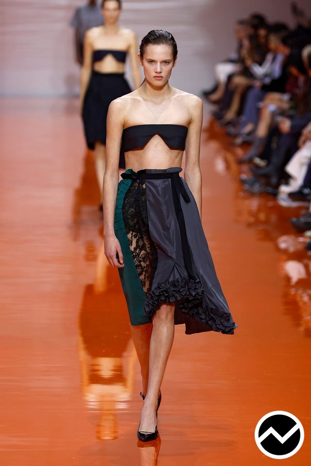 Prada, SS26 womenswear, Satin, look 3