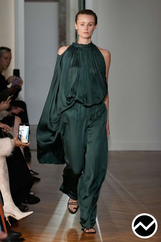 SA SU PHI, SS26 womenswear, Pine Green, look 9