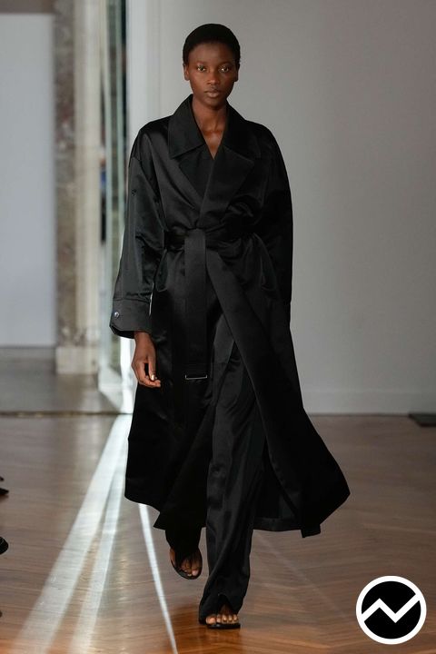 SA SU PHI, SS26 womenswear, Wrap Tie Coat, look 22