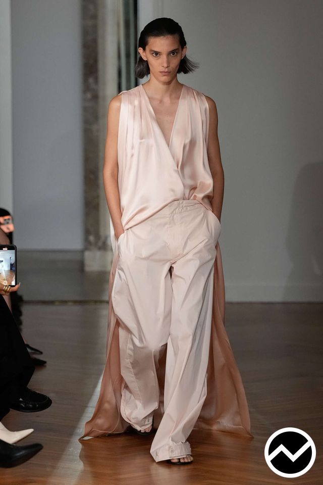 SA SU PHI, SS26 womenswear, Blush, look 33