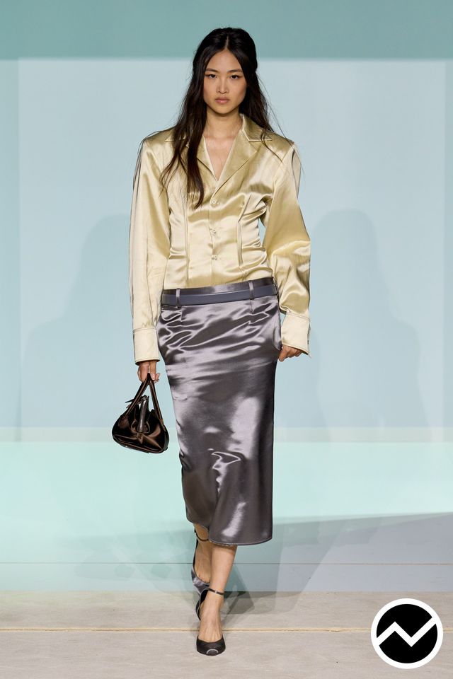 The Attico, SS26 womenswear, Satin, look 38
