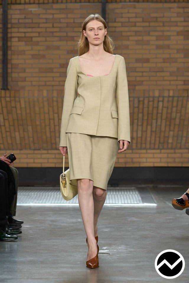 Calvin Klein Collection, SS26 womenswear, Olive, look 7
