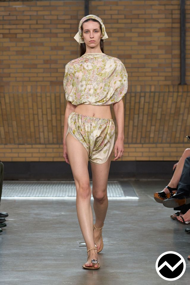Calvin Klein Collection, SS26 womenswear, Loose Shorts, look 12