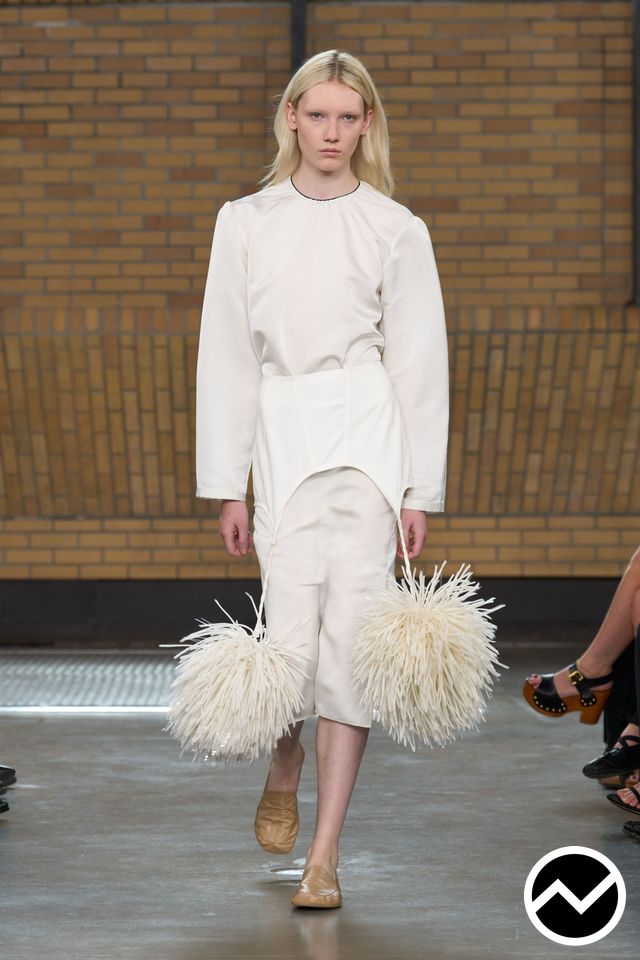 Calvin Klein Collection, SS26 womenswear, Capri Pants, look 35