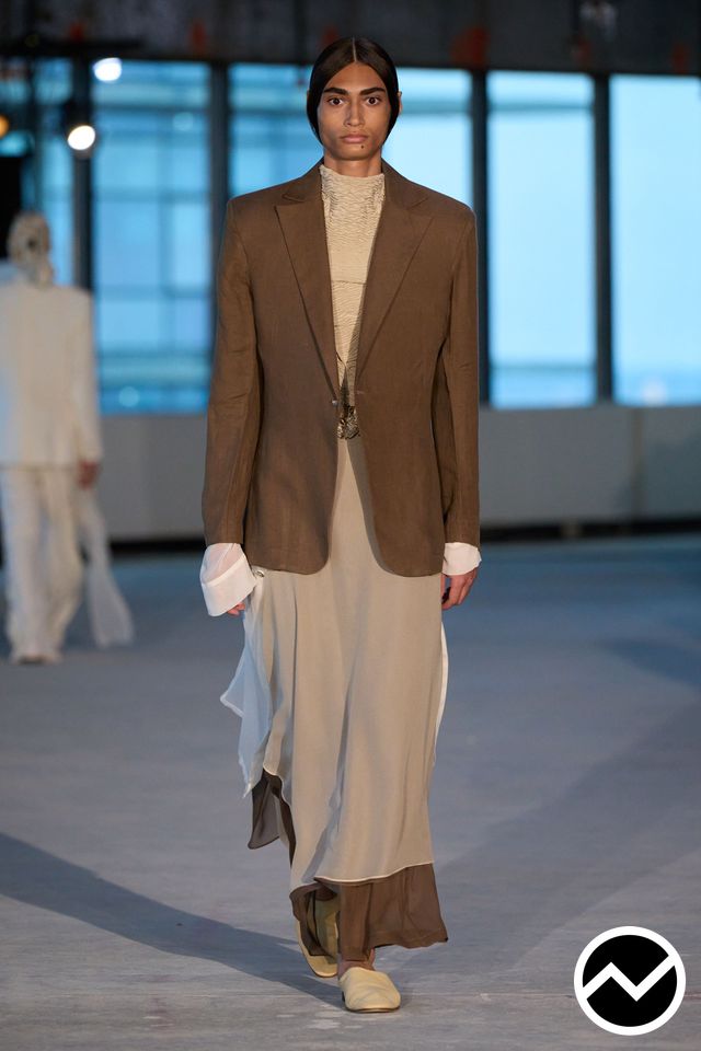 Campillo, SS26 womenswear, Camel, look 2