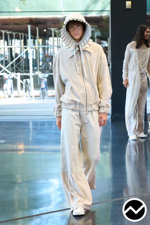 Clara Son, SS26 womenswear, Zip Up Sweatshirt, look 11