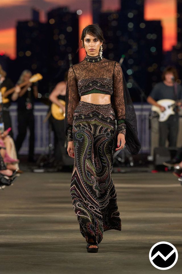 Cucculelli Shaheen, SS26 womenswear, Paisley, look 4