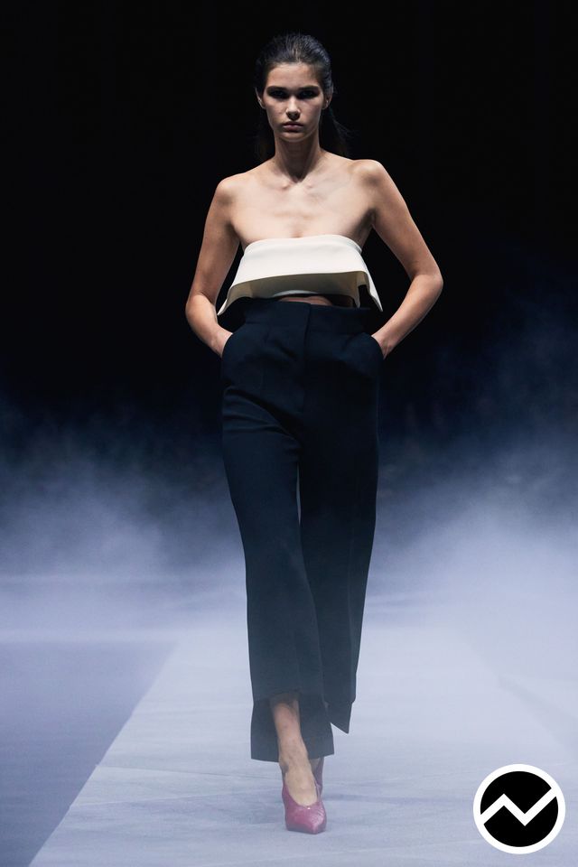 Khaite, SS26 womenswear, Side Pocket Pants, look 4