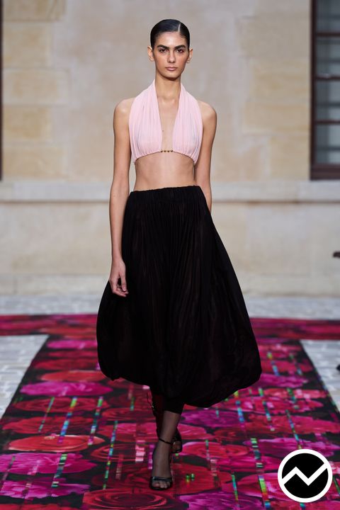 Burç Akyol, SS26 womenswear, Cropped Top, look 22