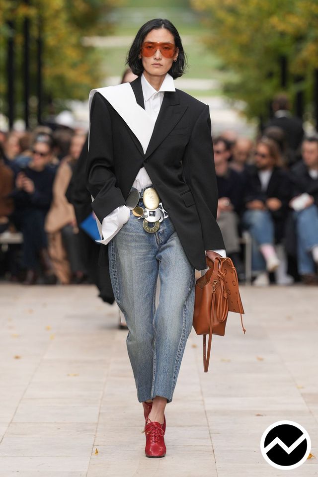 Celine, SS26 womenswear, High-Rise Jeans, look 33
