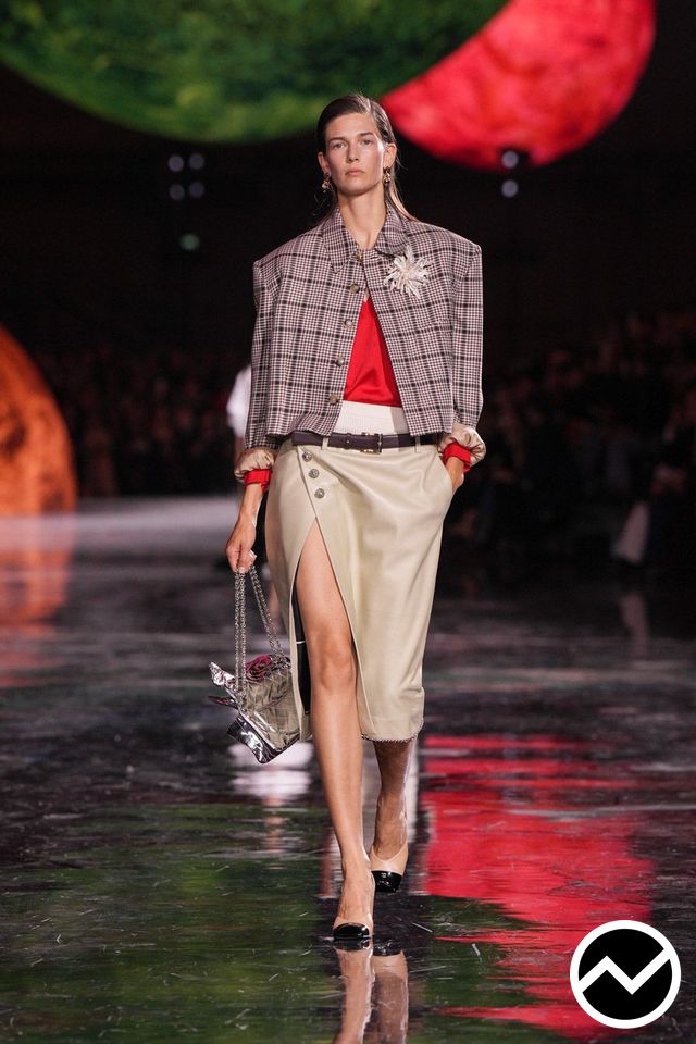 Chanel, SS26 womenswear, Midi Skirts, look 11