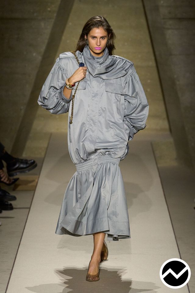 Chloé, SS26 womenswear, Steel, look 33