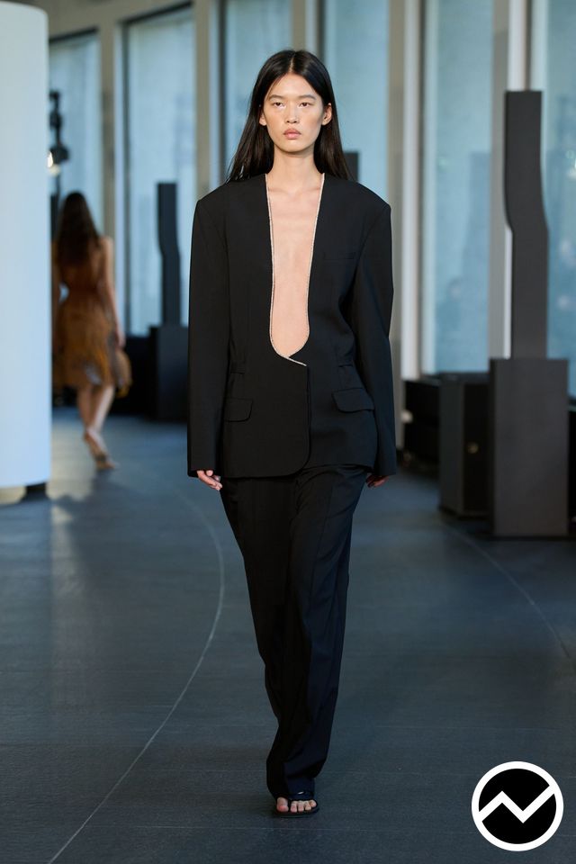Christopher Esber, SS26 womenswear, Drop Shoulder Jacket, look 25
