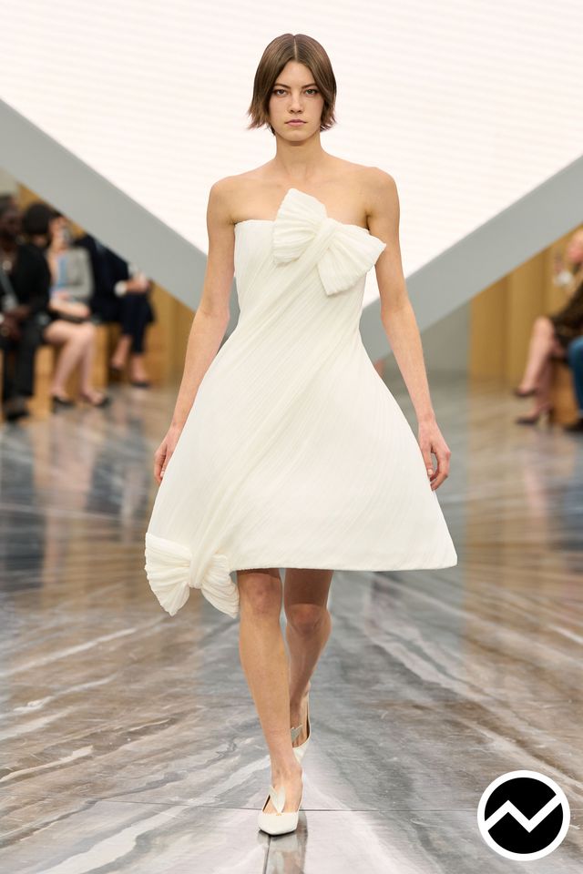 Dior SS26 womenswear, look 1