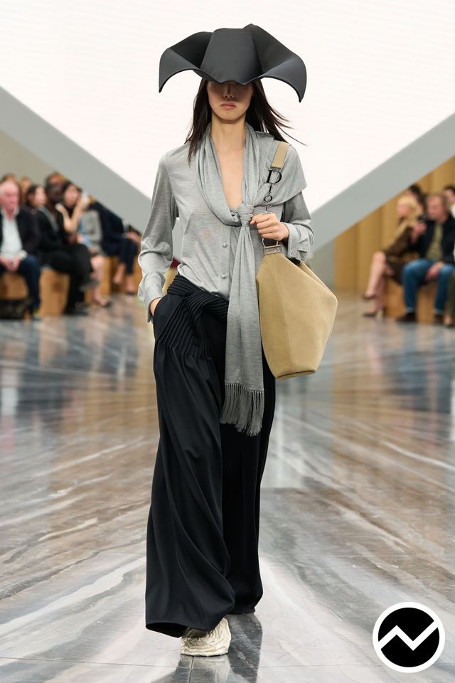 Dior, SS26 womenswear, Wide Leg Pants, look 52