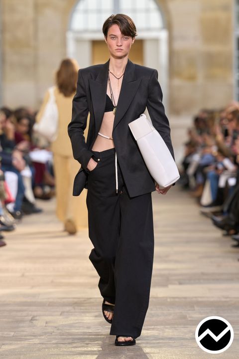 Gabriela Hearst, SS26 womenswear, Low-Rise Pants, look 29
