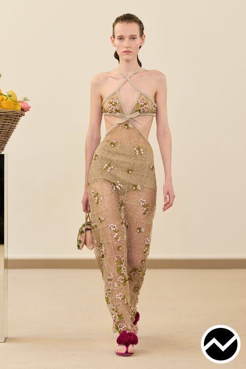 Giambattista Valli, SS26 womenswear, Floral, look 37