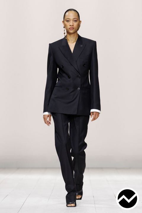 Givenchy, SS26 womenswear, Flap Pockets Jacket, look 24