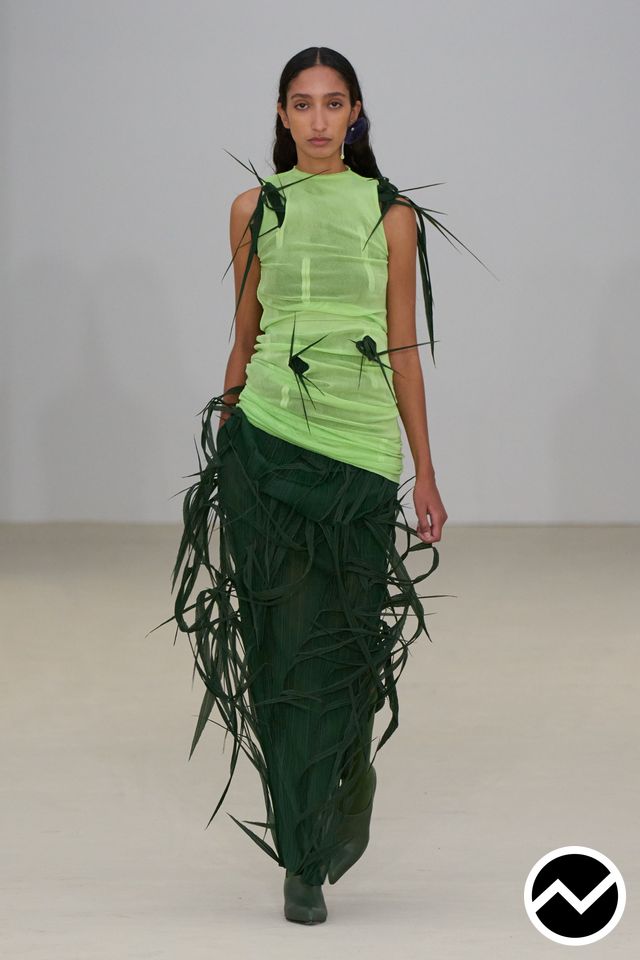 Issey Miyake, SS26 womenswear, Herbal Green, look 42