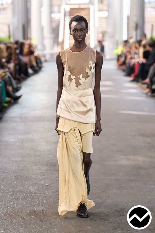 Julie Kegels, SS26 womenswear, Sand, look 16