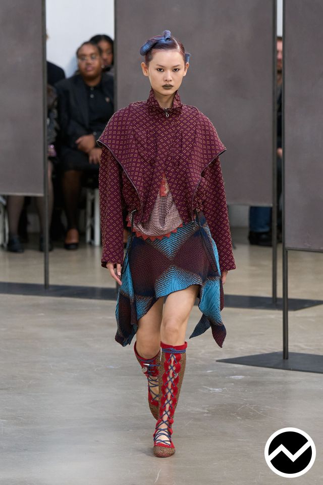 Kiko Kostadinov, SS26 womenswear, Wine, look 6