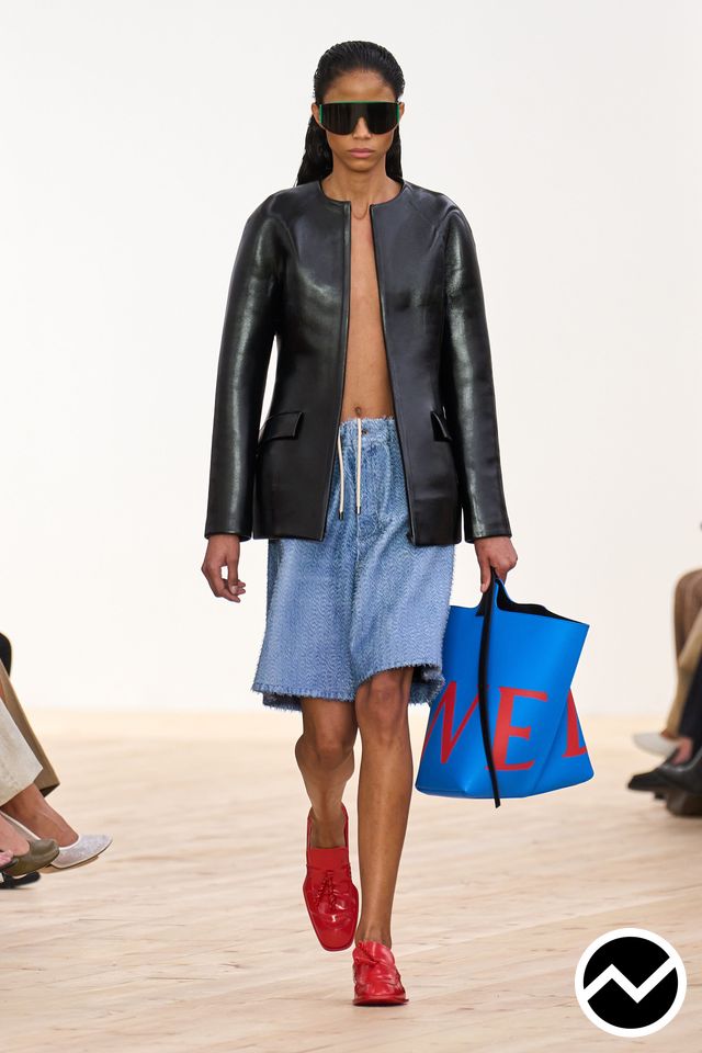 Loewe, SS26 womenswear, Loose Shorts, look 48