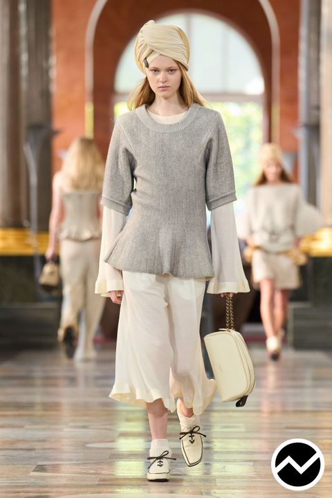 Louis Vuitton, SS26 womenswear, Hip Length Sweater, look 10