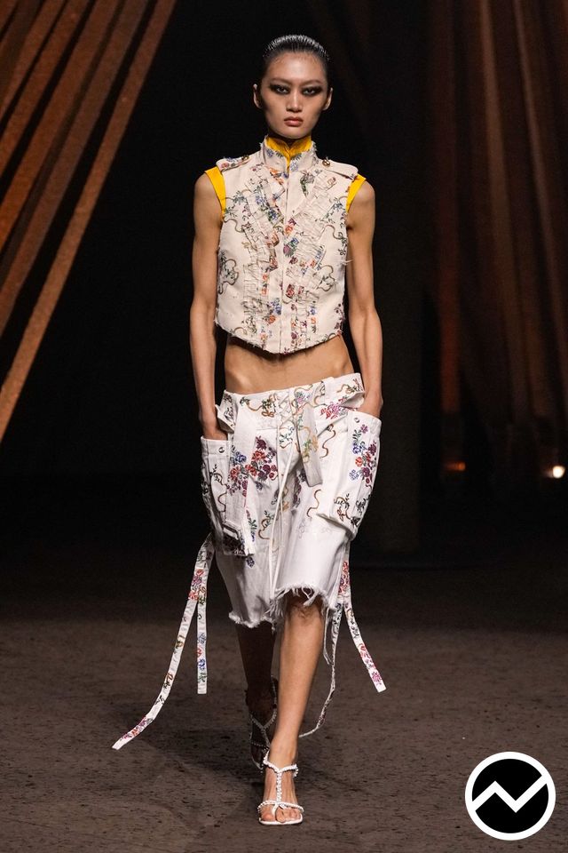 Alexander McQueen, SS26 womenswear, Tailored Vest, look 25