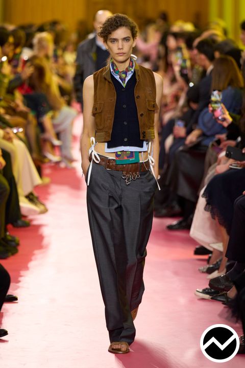 Miu Miu, SS26 womenswear, Cropped Vest, look 28