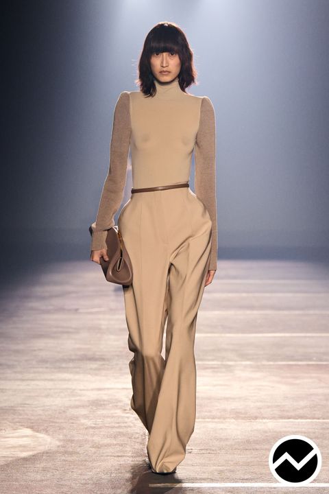 Mugler, SS26 womenswear, Camel, look 42