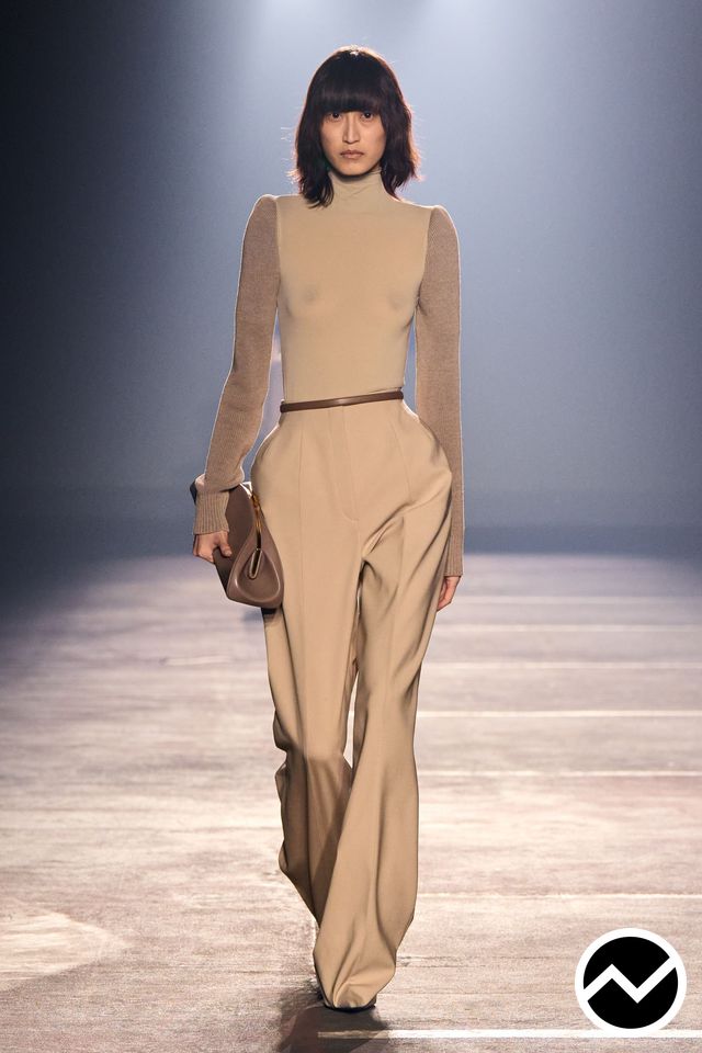 Mugler, SS26 womenswear, Camel, look 42