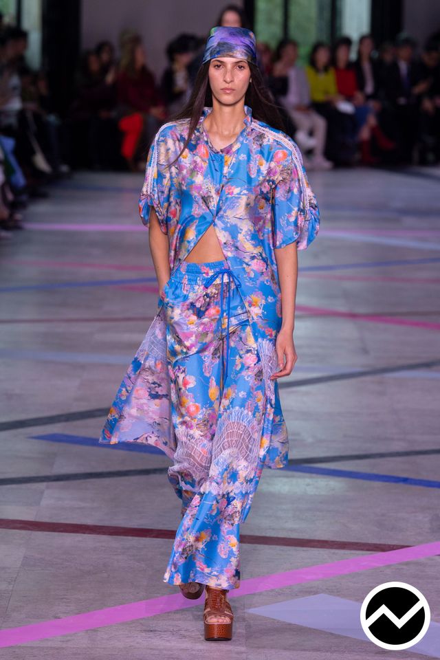 Shiatzy Chen, SS26 womenswear, Sky, look 44
