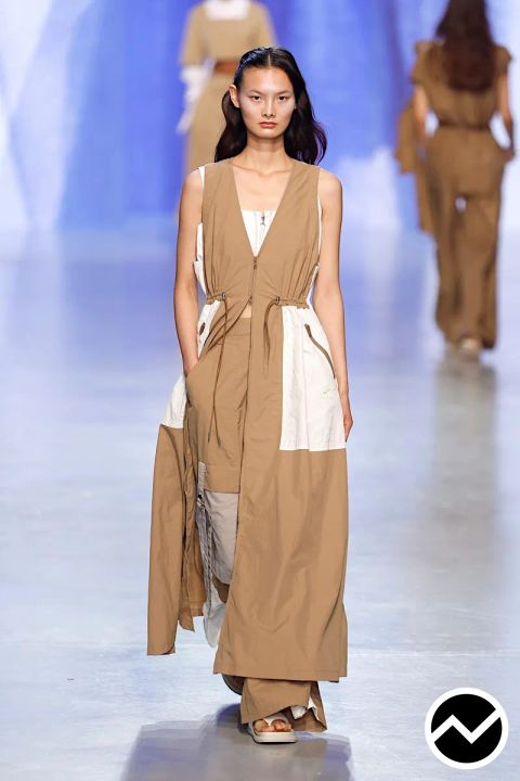 Ujoh, SS26 womenswear, Parachute, look 17