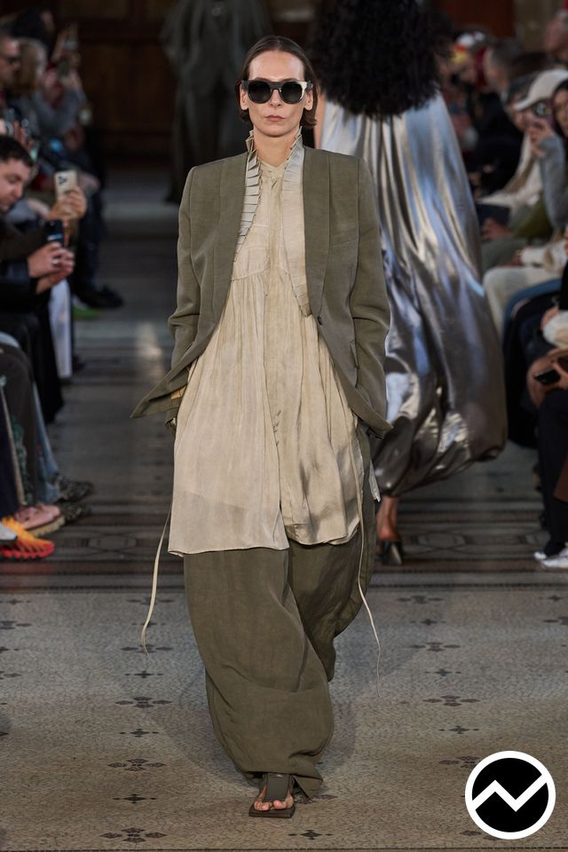 Uma Wang, SS26 womenswear, Oversized Sweater, look 29