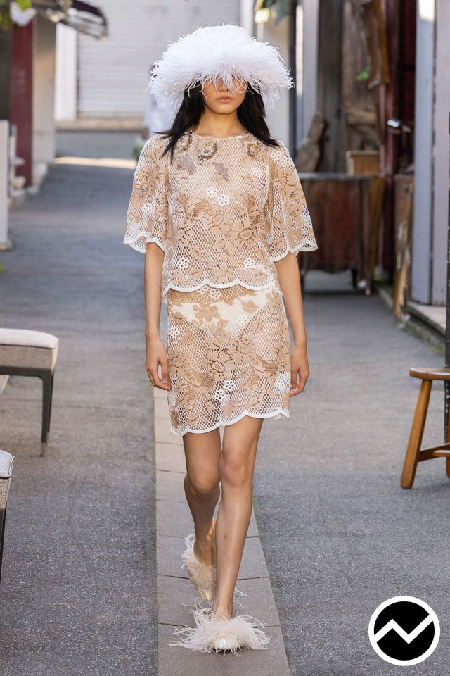 Ungaro, SS26 womenswear, Lace, look 11