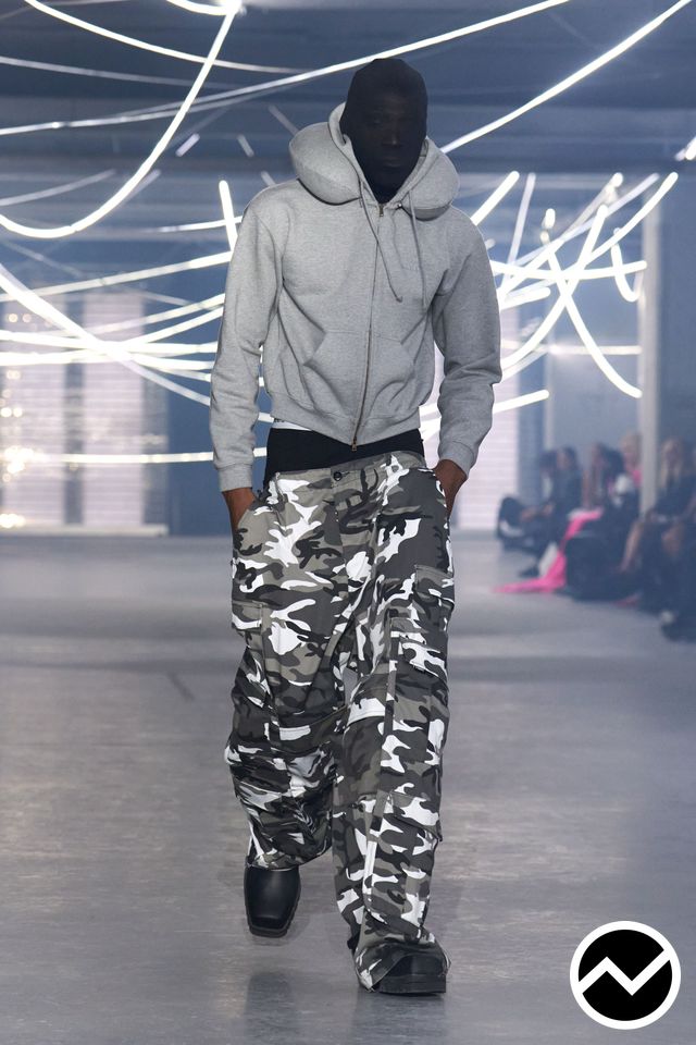 Vetements, SS26 menswear, Hooded Sweatshirt, look 27