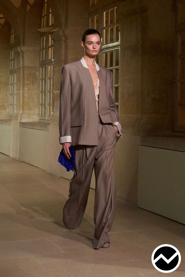 Victoria Beckham, SS26 womenswear, Mocha, look 35
