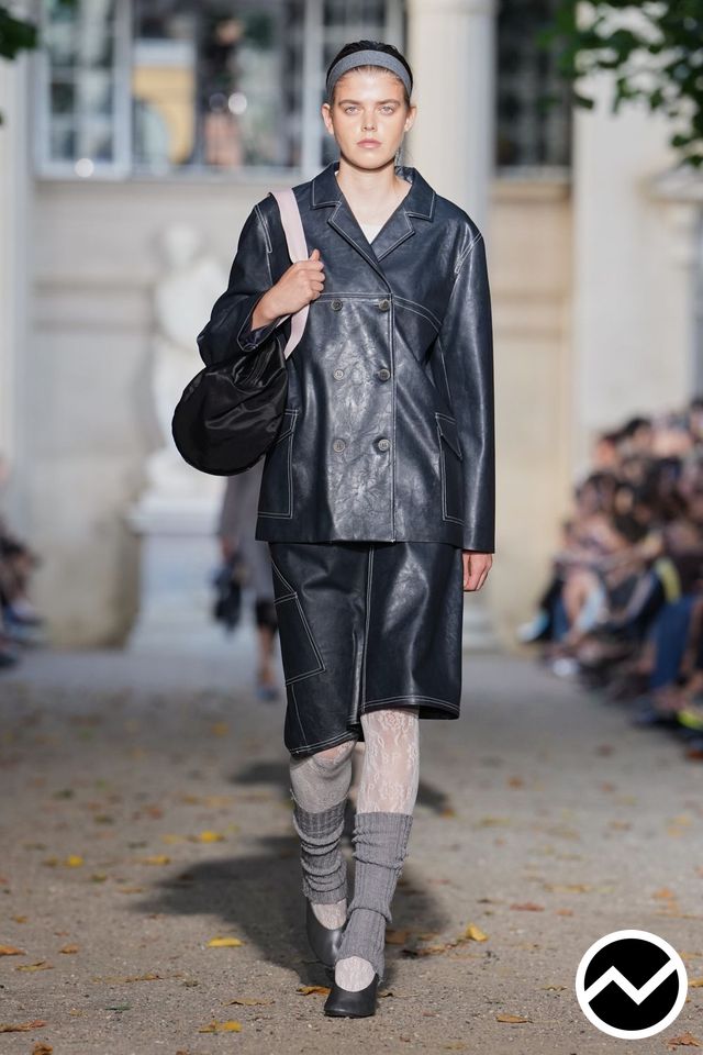 Baum Und Pferdgarten, SS27 womenswear, Leather, look 2